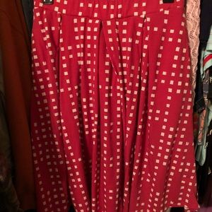 LuLaRoe Madison skirt with pockets